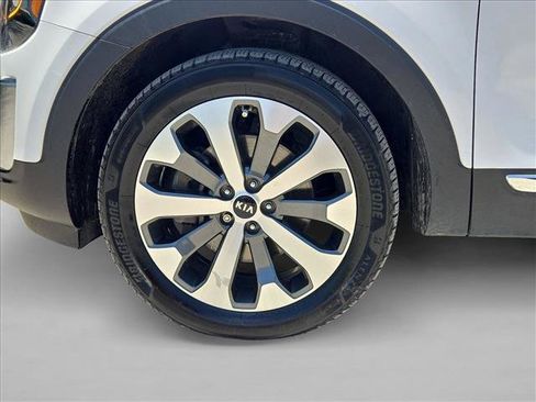 Used 2021 Kia Telluride EX w/ EX Premium Package FWD image 25