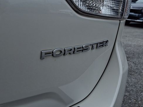Used 2019 Subaru Forester Limited w/ Popular Package #3 AWD/4WD image 33