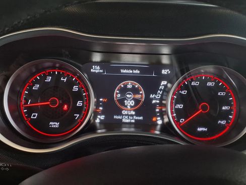 Used 2017 Dodge Charger SXT w/ AWD Plus Group image 22