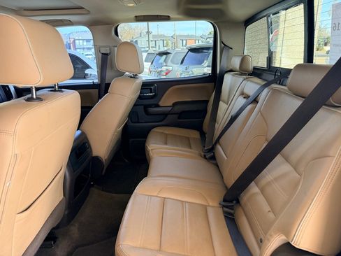 Used 2018 GMC Sierra 2500 Denali w/ Duramax Plus Package image 17