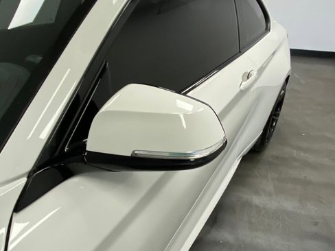 Used 2018 BMW M2 RWD image 12