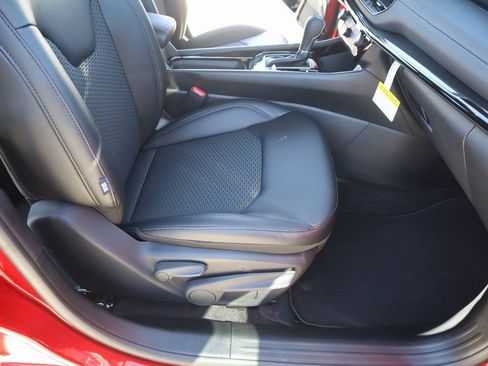 New 2026 Jeep Compass Latitude image 13