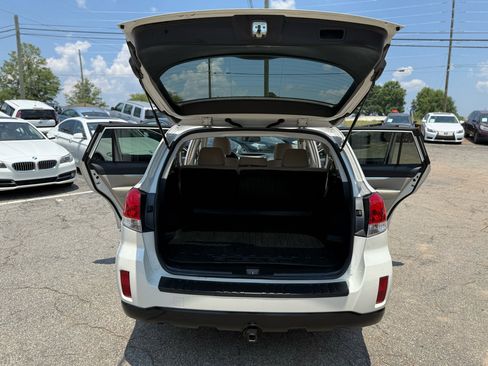 Used 2013 Subaru Outback 2.5i Premium w/ Popular Pkg 1A image 30