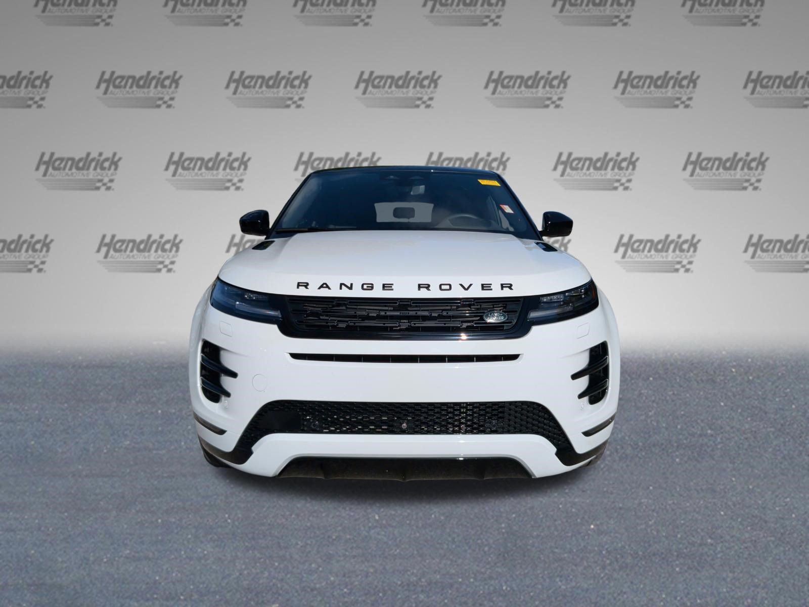Used 2024 Land Rover Range Rover Evoque Dynamic SE AWD/4WD image 5