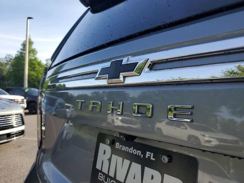 Used 2022 Chevrolet Tahoe LT w/ LT Signature Package AWD/4WD image 6