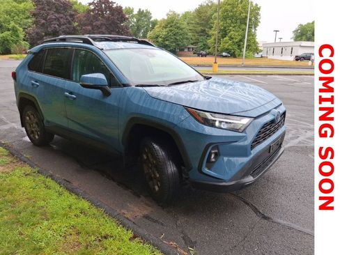Used 2023 Toyota RAV4 AWD Hybrid image 4