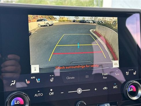 Used 2025 Lexus GX 550 image 19