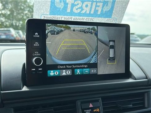 Used 2025 Honda Pilot TrailSport image 21