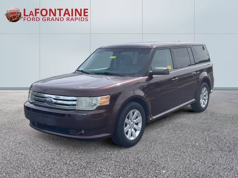 Used 2010 Ford Flex SE FWD image 1