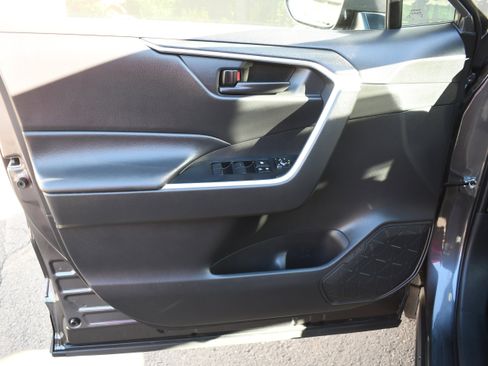 Certified 2025 Toyota RAV4 LE image 13