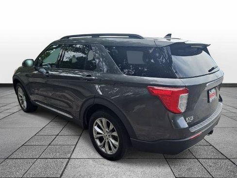 Certified 2020 Ford Explorer XLT w/ Equipment Group 202A AWD/4WD image 7