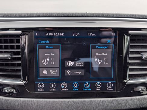 Used 2019 Chrysler Pacifica Touring Plus w/ Advanced Safetytec Group image 27