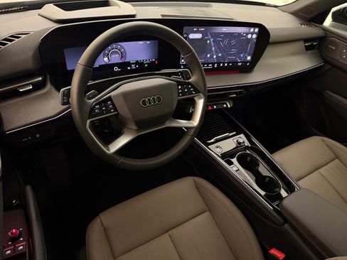 New 2026 Audi Q3 quattro 2.0T AWD/4WD image 4