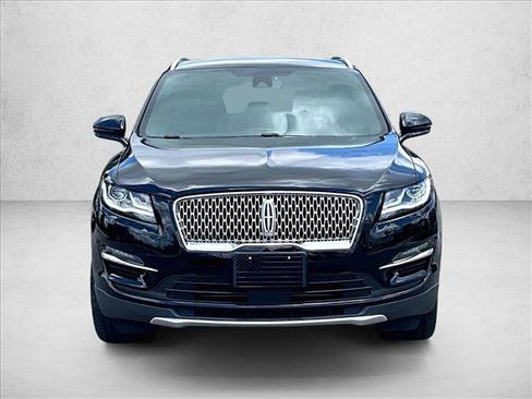 Used 2019 Lincoln MKC Reserve w/ MKC Climate Package AWD/4WD image 3