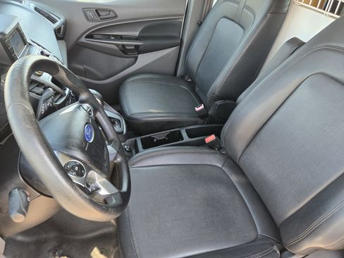 Used 2019 Ford Transit Connect XL image 9