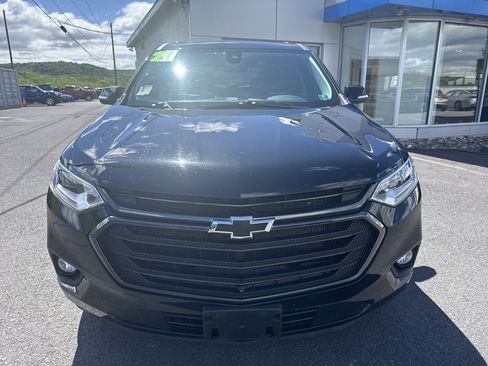 Used 2021 Chevrolet Traverse Premier w/ Redline Edition AWD/4WD image 7