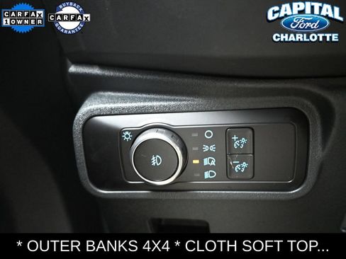 Used 2025 Ford Bronco Outer Banks AWD/4WD image 17