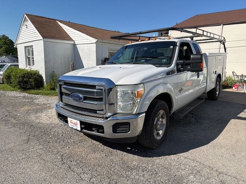 Used 2016 Ford F350 XLT w/ XLT Interior Package RWD image 18