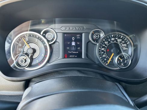 Used 2021 RAM 2500 Tradesman AWD/4WD image 11