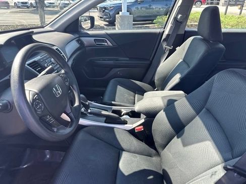 Used 2014 Honda Accord LX image 10