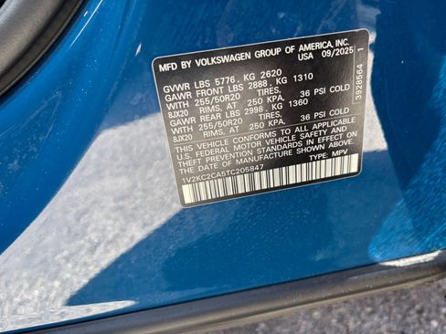 Used 2026 Volkswagen Atlas Cross Sport SE AWD/4WD image 10