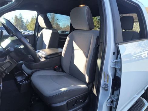 Used 2024 RAM 2500 Big Horn image 11