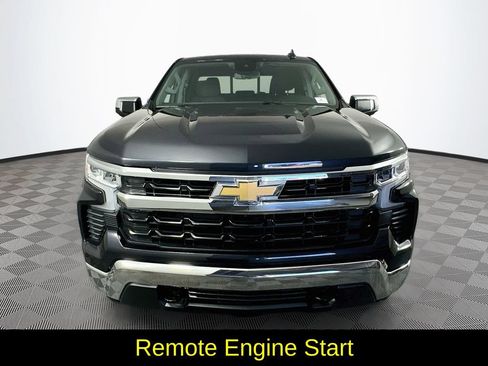 Used 2023 Chevrolet Silverado 1500 LT w/ Safety Package AWD/4WD image 4