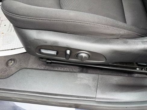 Used 2023 Chevrolet Malibu LT FWD image 11