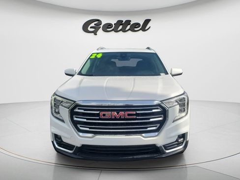 Used 2024 GMC Terrain SLT FWD image 2