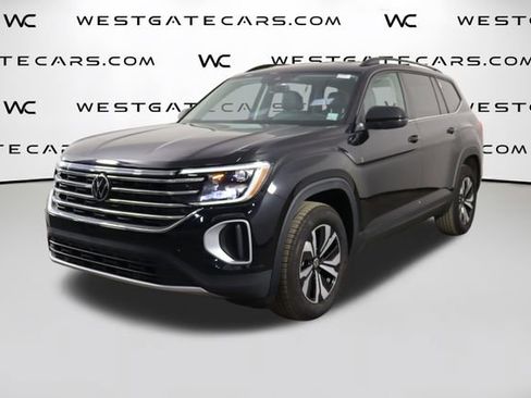 Used 2026 Volkswagen Atlas SE FWD image 1