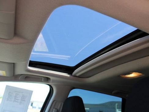 Used 2015 Honda Fit EX image 19