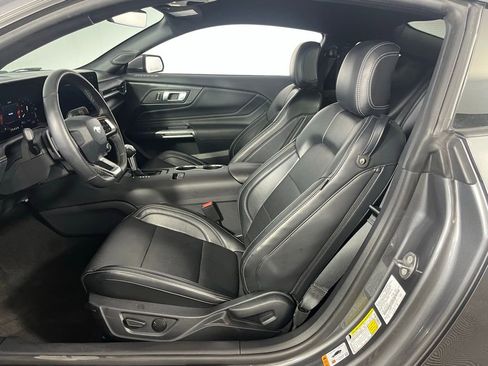 Used 2024 Ford Mustang GT Premium image 18