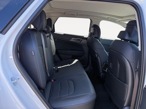New 2026 Kia Sportage SX Prestige AWD/4WD image 18