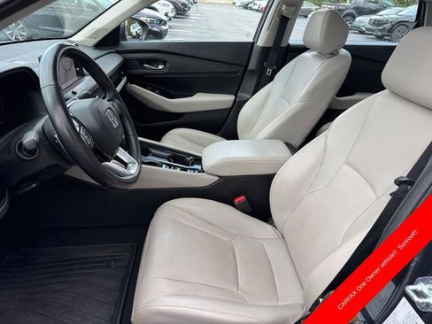 Used 2024 Honda Accord Touring image 6