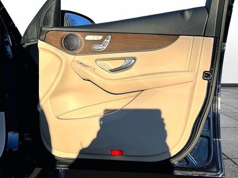 Certified 2022 Mercedes-Benz GLC 300 300 image 31