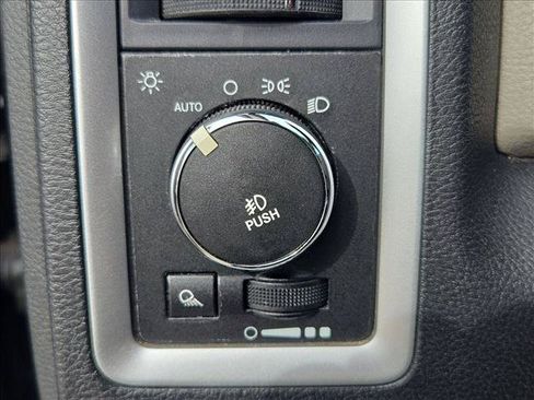 Used 2012 RAM 1500 Lone Star RWD image 22