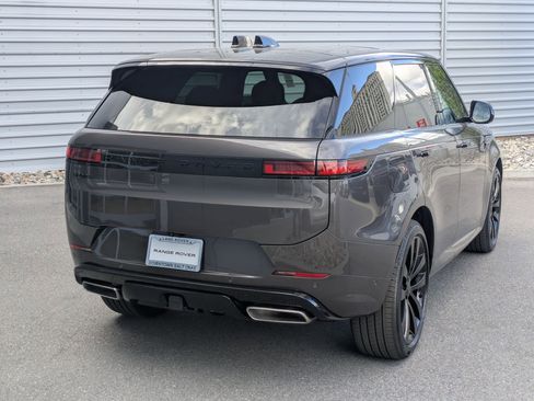 New 2026 Land Rover Range Rover Sport Dynamic SE AWD/4WD image 5
