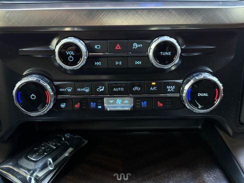 Used 2025 Ford F350 King Ranch w/ FX4 Off-Road Package AWD/4WD image 29