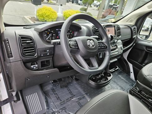 Used 2026 RAM ProMaster 2500 w/ Convenience Group FWD image 16