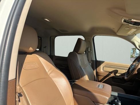 Certified 2022 RAM 2500 Limited image 15