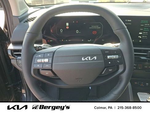 New 2026 Kia Sportage SX AWD/4WD image 18