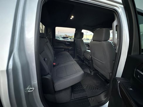 Used 2021 Chevrolet Silverado 1500 RST image 23
