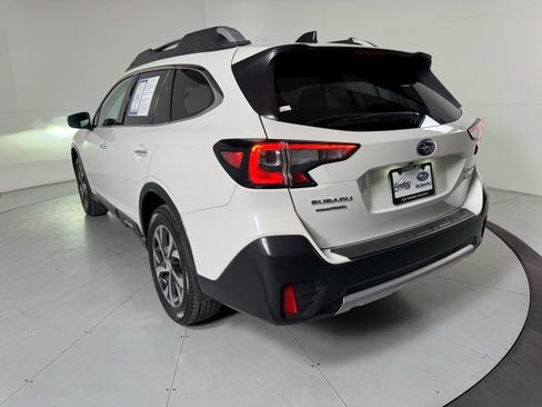 Used 2020 Subaru Outback Touring image 6