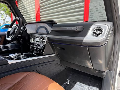 Used 2024 Mercedes-Benz G 63 AMG 4MATIC image 23