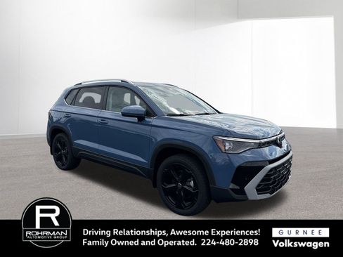 New 2025 Volkswagen Taos SEL image 2