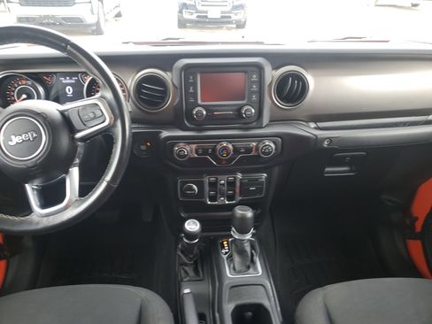 Used 2020 Jeep Gladiator Sport w/ Quick Order Package 24S AWD/4WD image 10