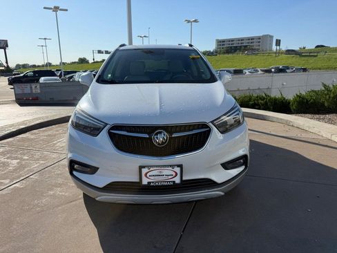 Used 2017 Buick Encore Essence AWD/4WD image 11