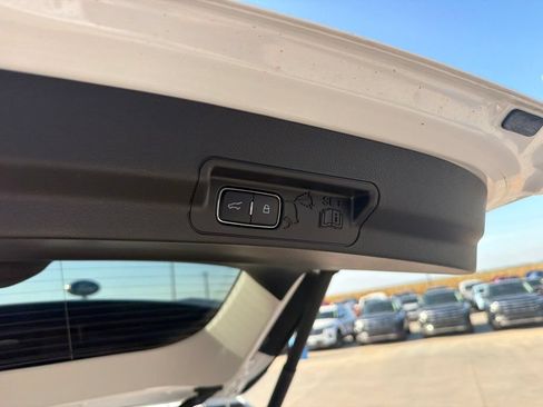 New 2026 Ford Explorer Platinum w/ LUX Leather Package AWD/4WD image 22