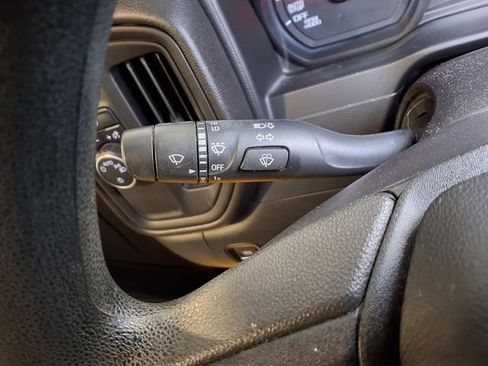 Used 2021 Chevrolet Silverado 1500 Custom RWD image 11