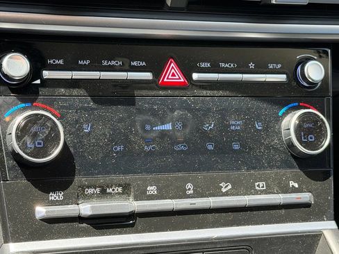 Used 2024 Hyundai Santa Fe SEL AWD/4WD image 20